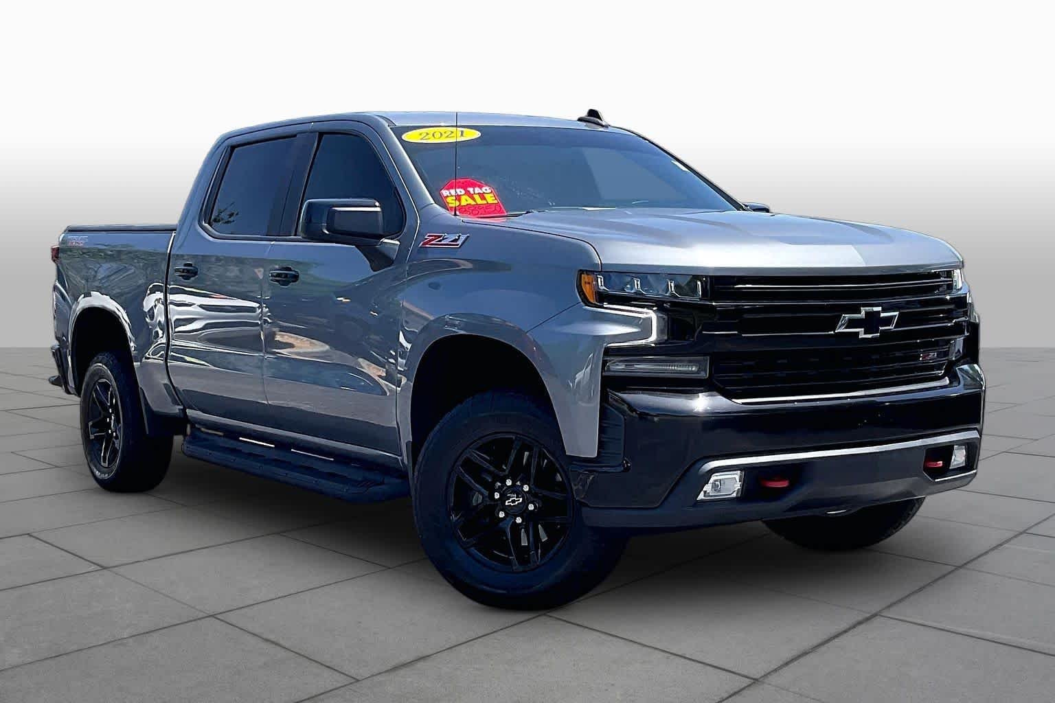 Used 2021 SATIN STEEL METALLIC Chevrolet LT Trail Boss image 3