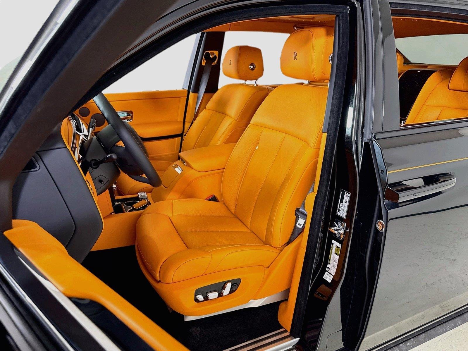 Used 2027 Black Diamond Rolls-Royce Sedan | Full Carbon Mansory Widebody image 12