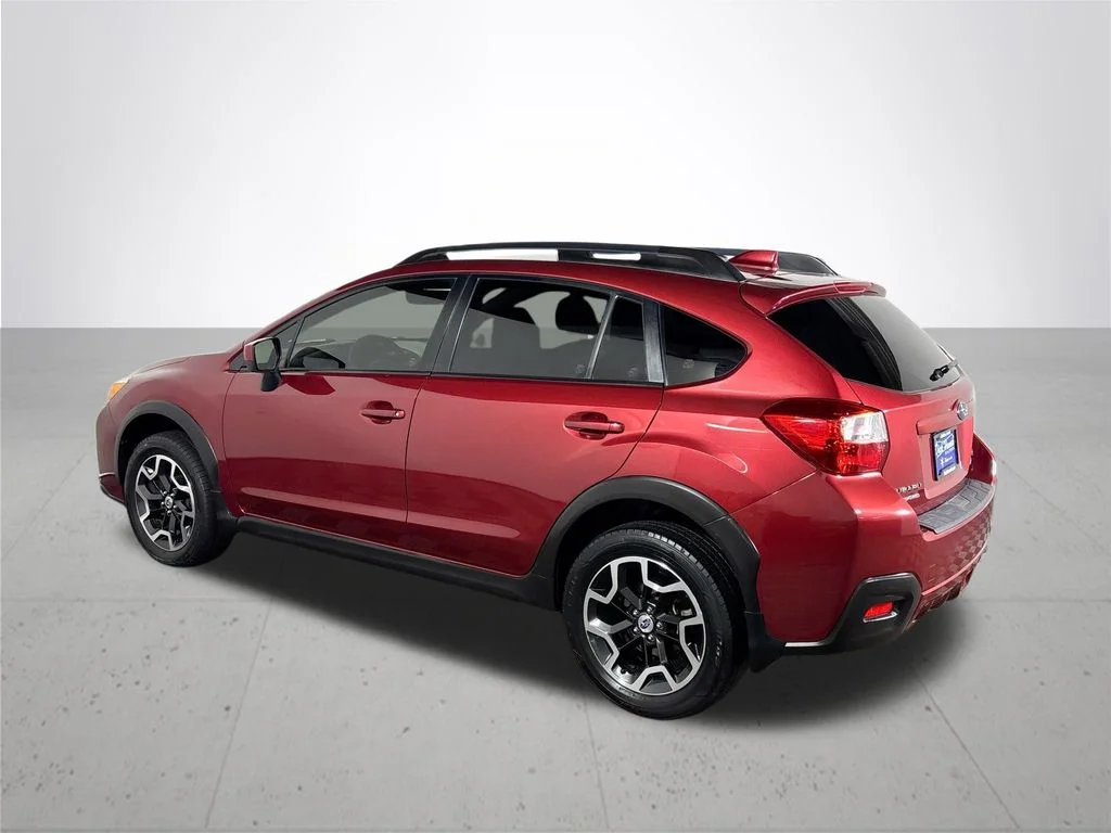 Used 2017 Red Subaru 2.0i Premium image 8