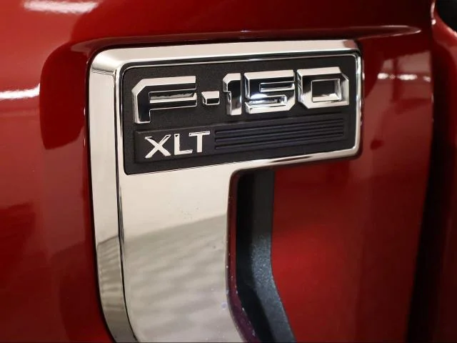 Used 2026 Ruby Red Metallic Tinted Clearcoat Ford XLT image 37