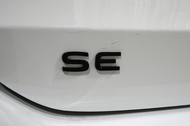 New 2026 White Volkswagen 1.5T SE Black image 18