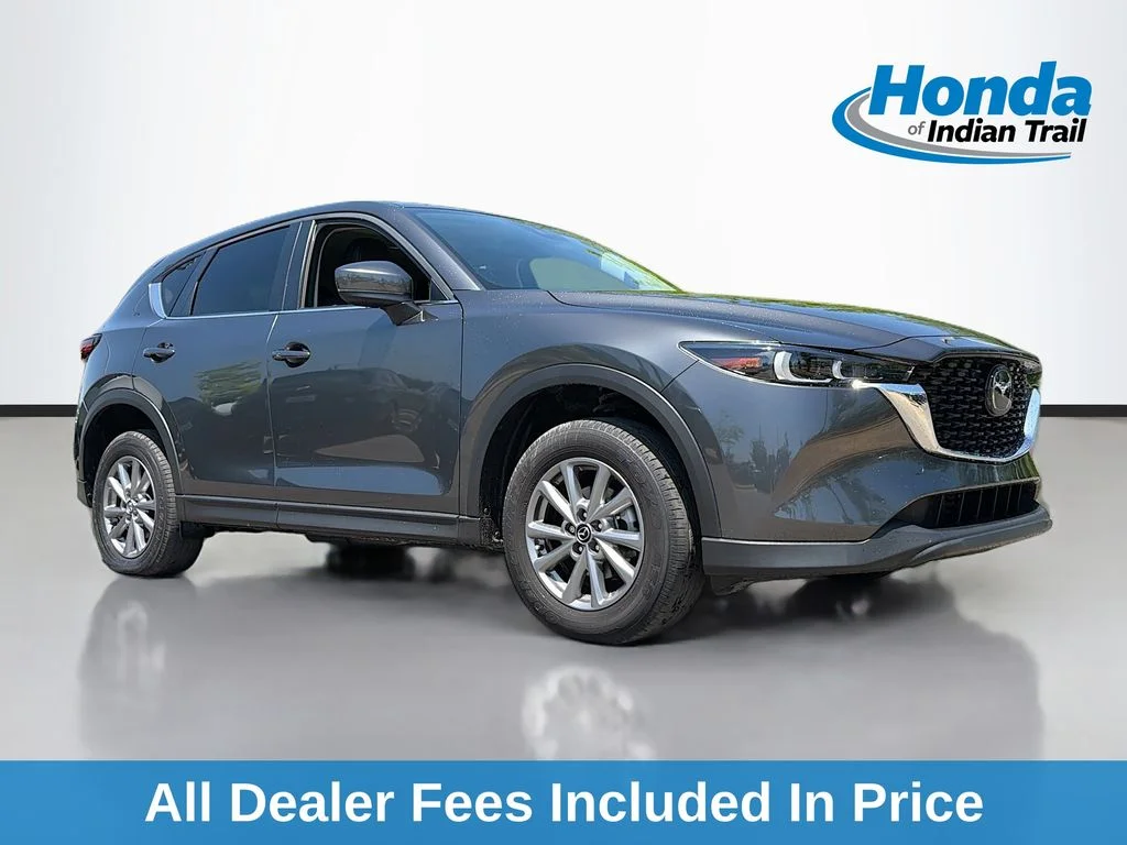 2023 Mazda CX-5 S Preferred package Auto AWD's photo