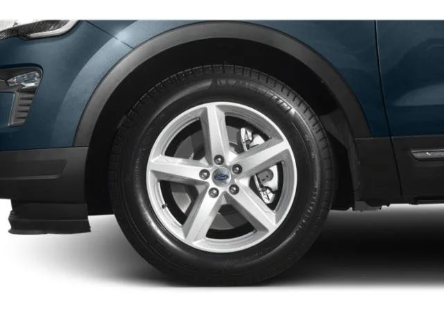 Used 2018 White Platinum Ford Limited image 11