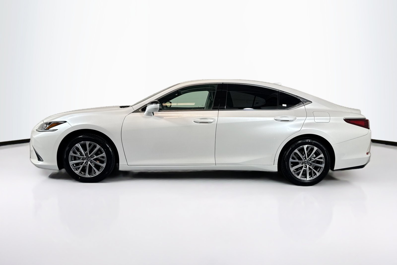Used 2023 White Lexus ES 350 image 8