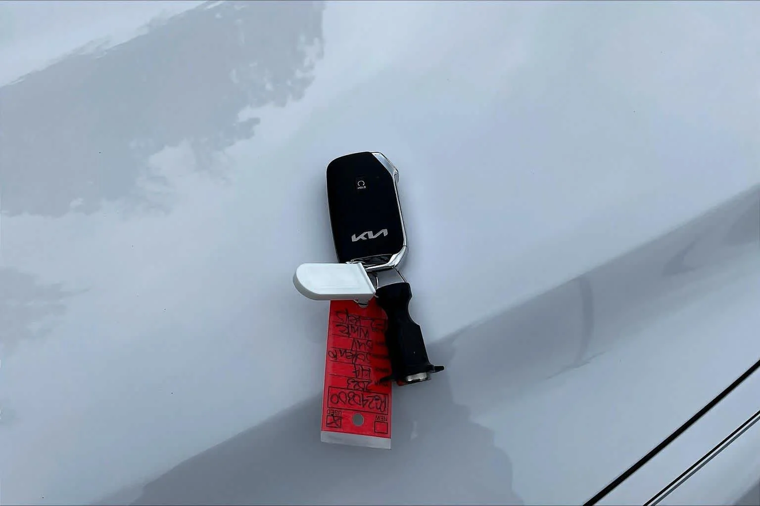 Used 2023 Glacial White Pearl Kia EX image 15