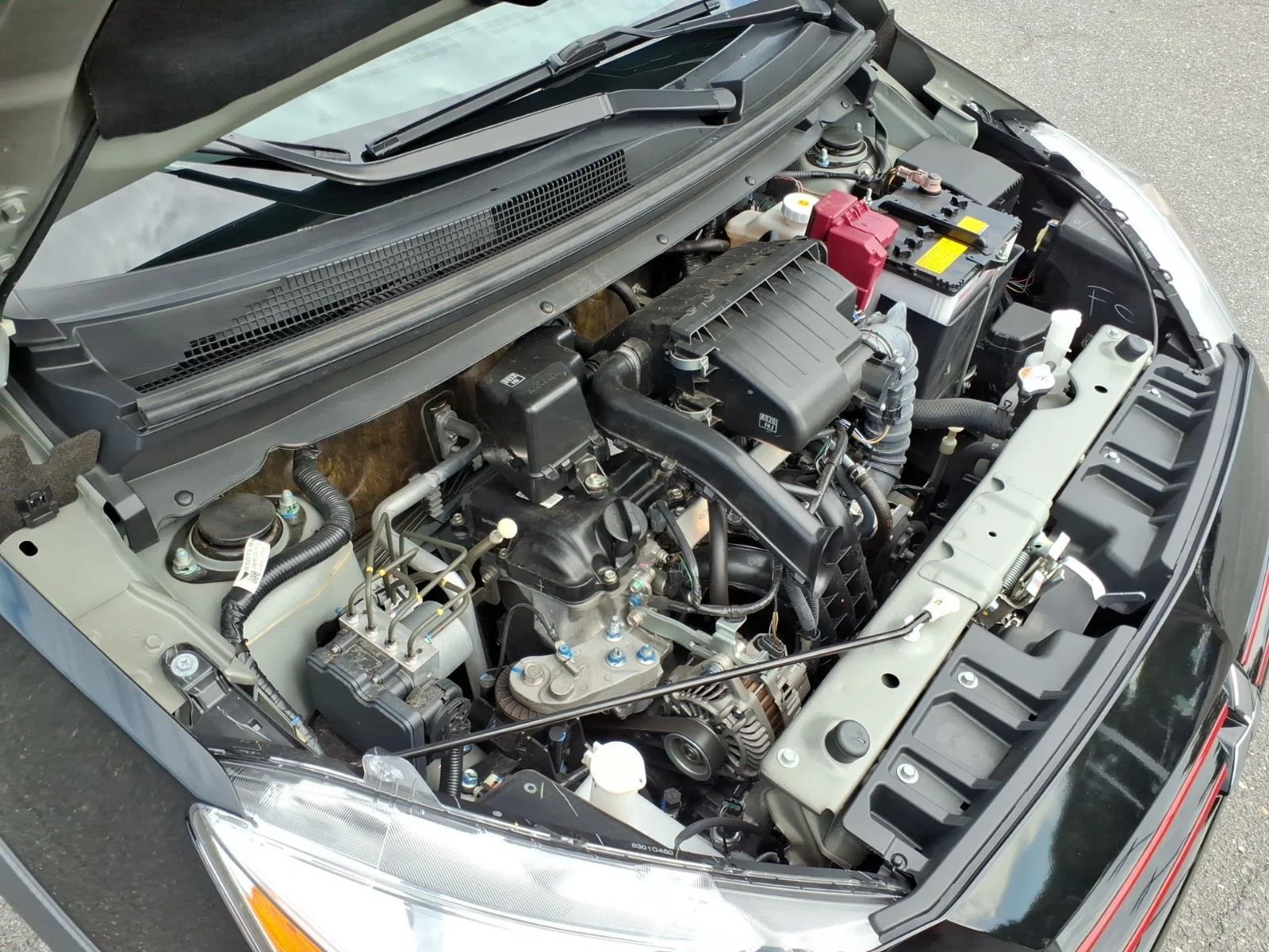 Used 2024 Jet Black Metallic Mitsubishi Black Edition image 29