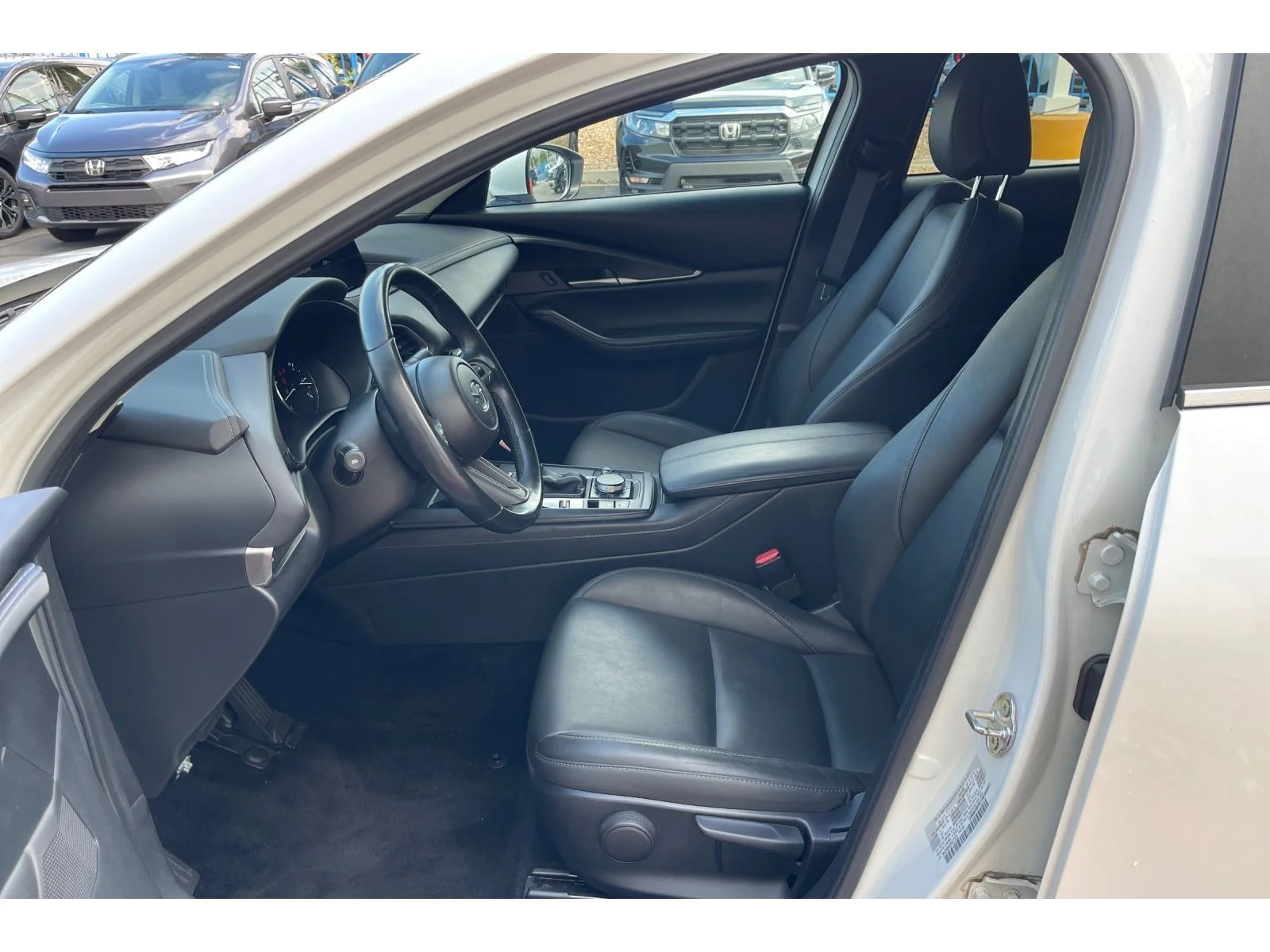 Used 2023 SNOWFLAKE WHITE P Mazda 2.5 S Select Package image 11