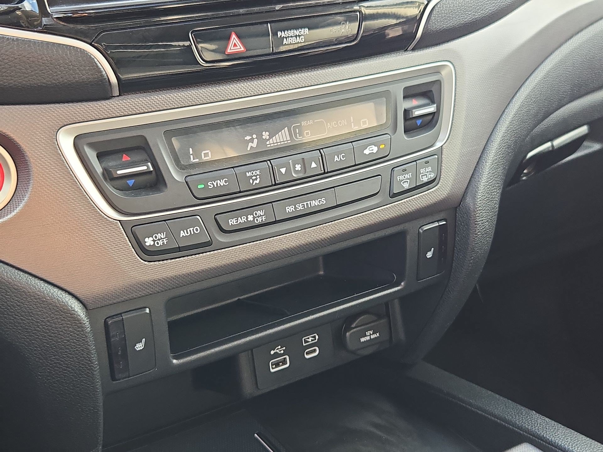 Certified Used 2025 Solar Silver Metallic Honda AWD RTL image 60