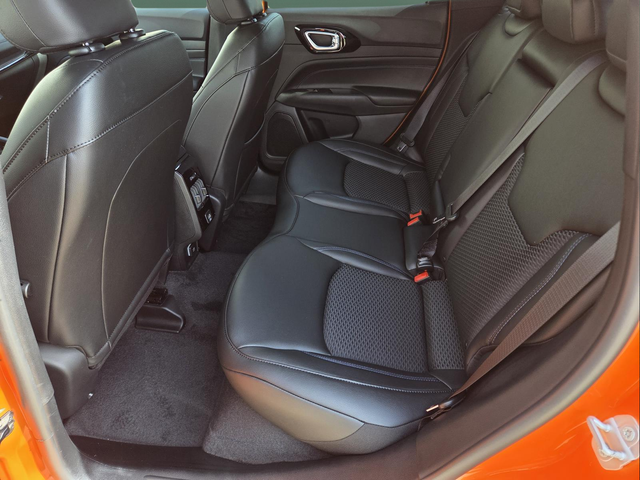 New 2026 Joose Exterior Paint Jeep Latitude image 17
