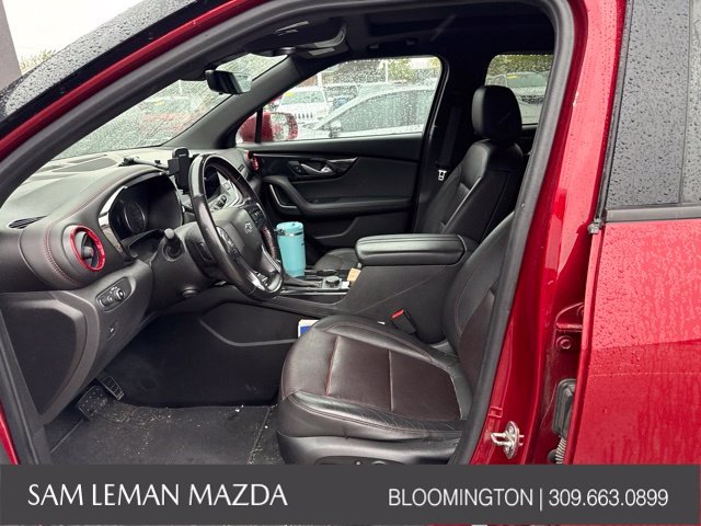 Used 2020 Red Chevrolet RS image 4