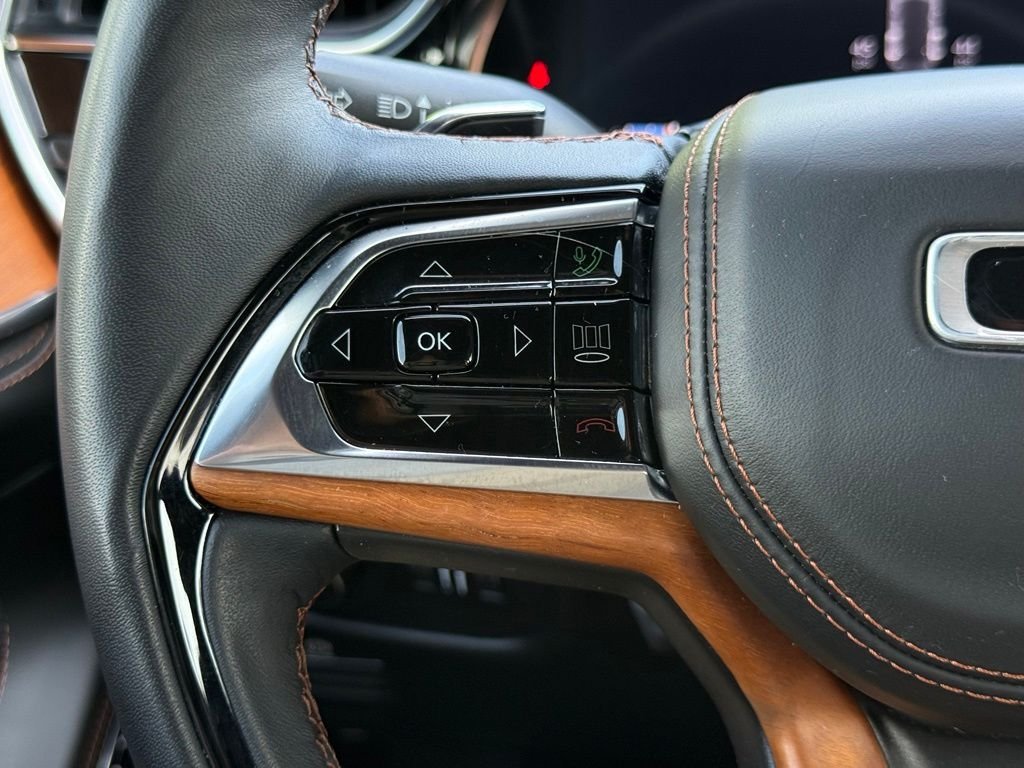 Used 2024 White Jeep Summit image 30