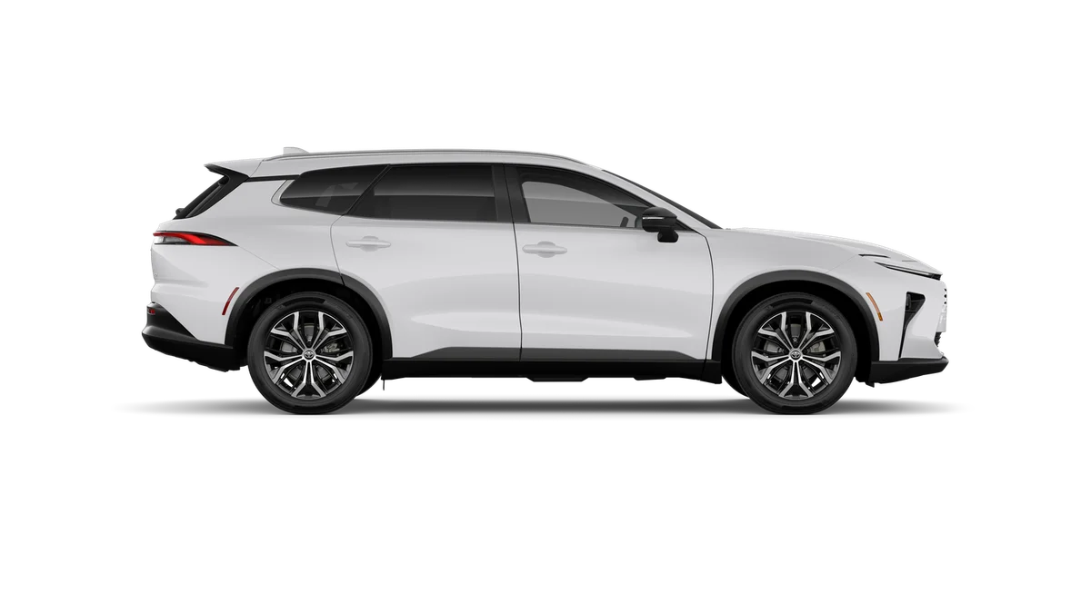 New 2026 Oxygen White Toyota XLE image 12