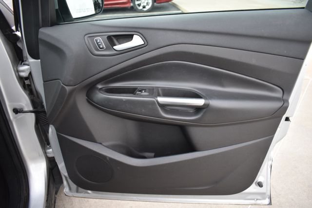 Used 2017 Silver Ford SE image 17