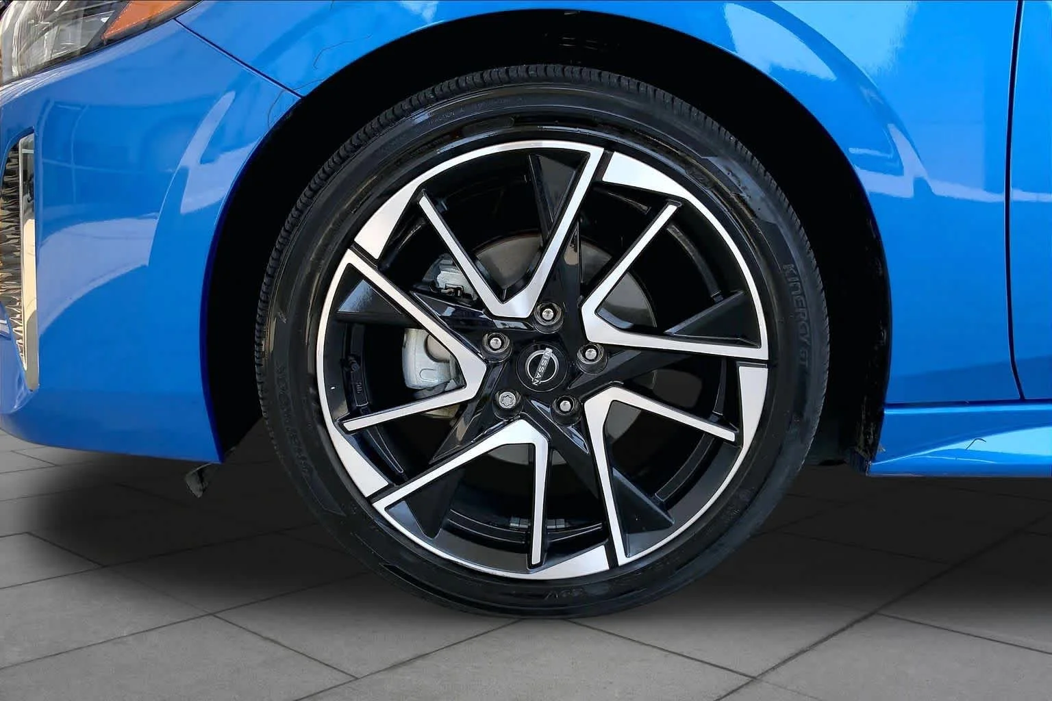 Used 2024 Super Black Nissan SR image 11