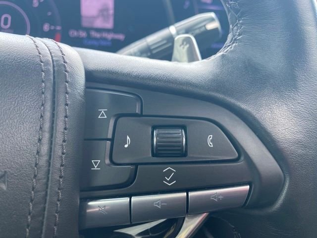 Used 2024 Black Diamond Tri-Coat Cadillac V-Series image 22
