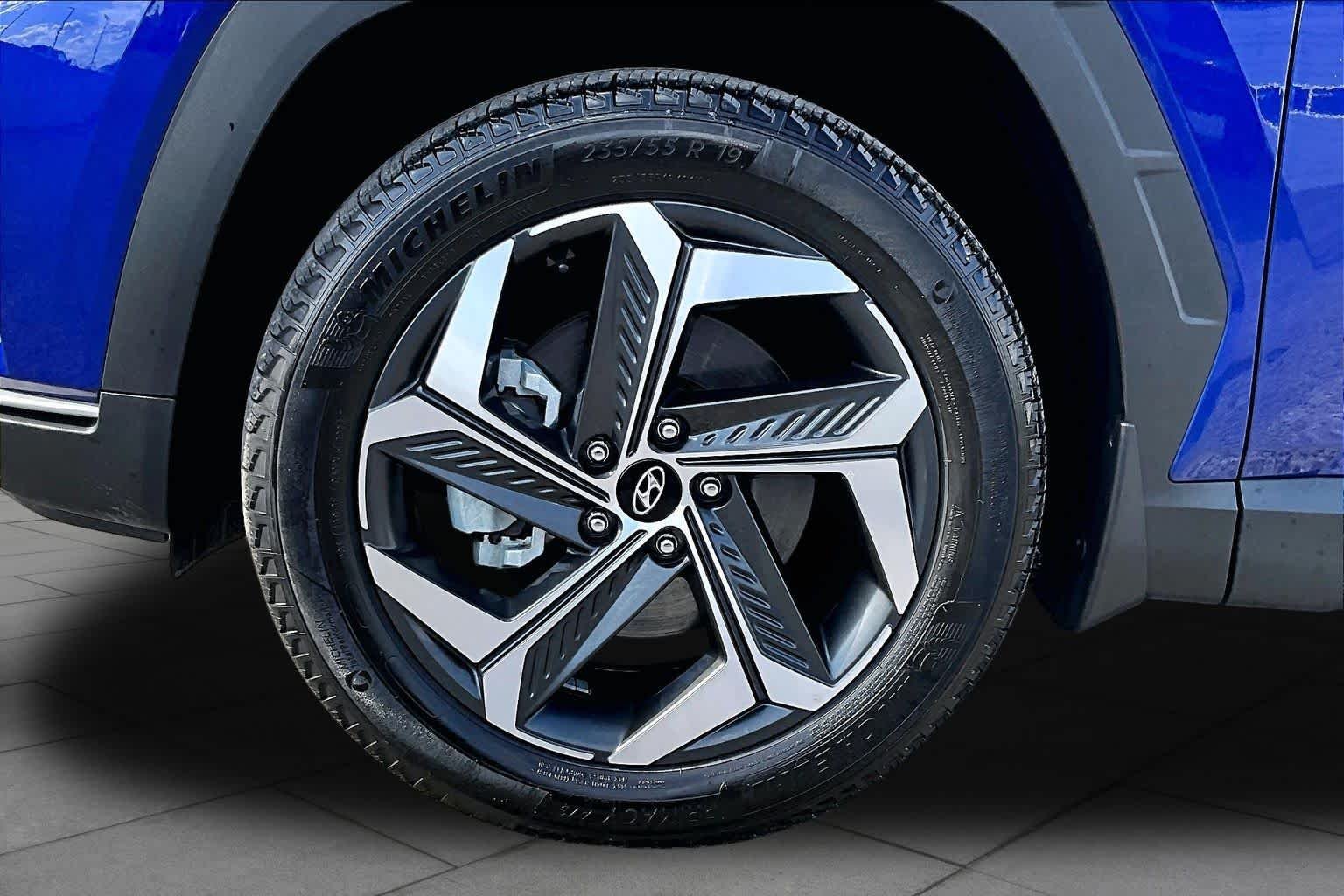 Used 2023 Intense Blue Hyundai SEL image 11