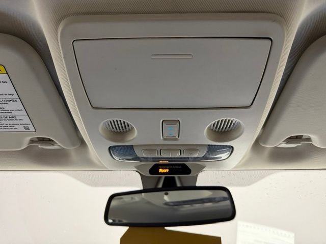 Certified Used 2022 Diamond White Ford SES image 36