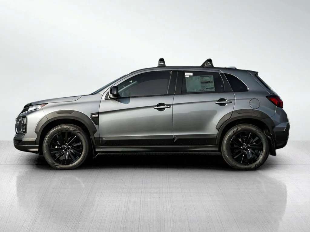 New 2026 Mercury Gray Metallic Mitsubishi 2.0 TRAIL EDITION image 4