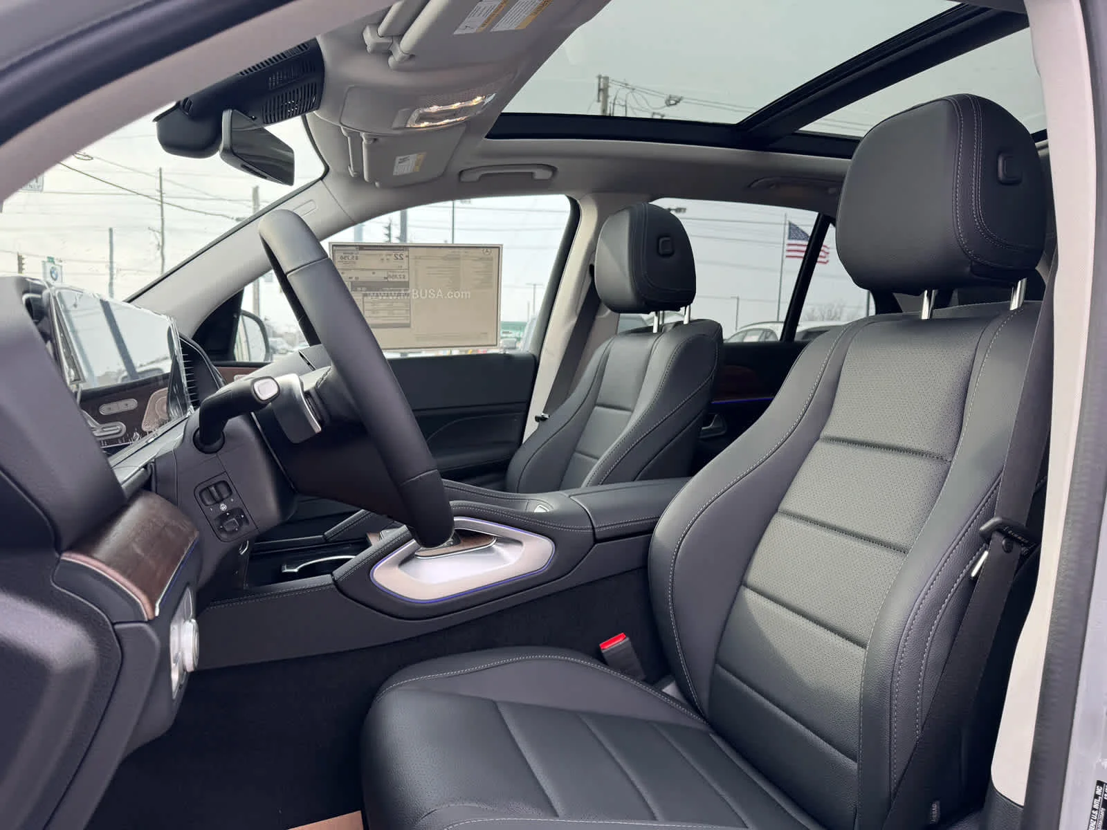 New 2026 MANUFAKTUR Alpine Grey Mercedes-Benz GLE 350 image 13