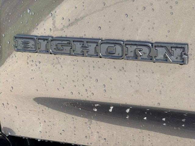 New 2026 Granite Crystal Metallic Clear-Coat Exterior Paint RAM Big Horn image 32