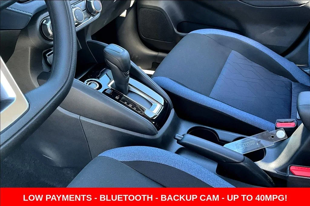 2025 Nissan Versa Sedan SV - Photo 23