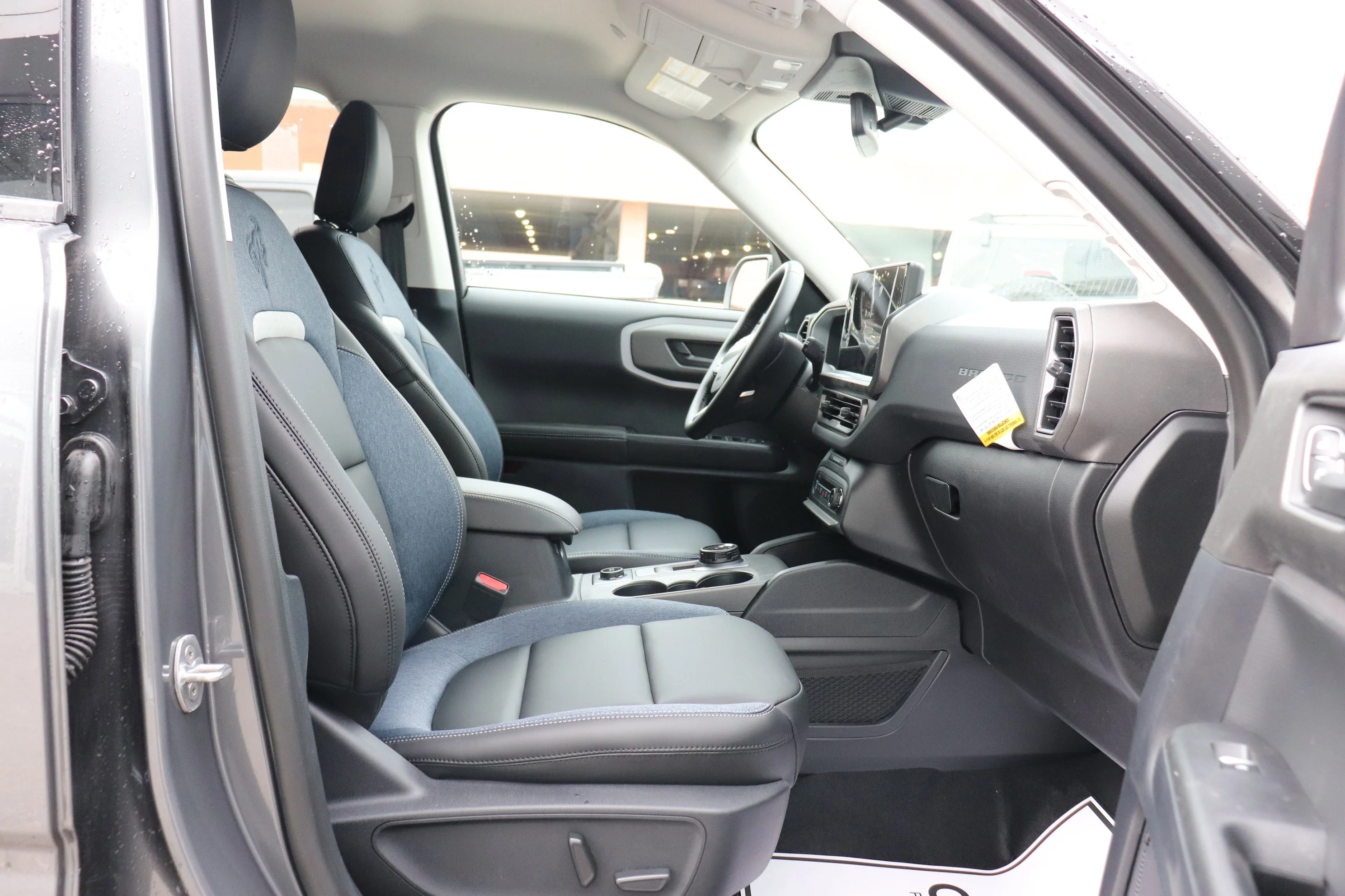 New 2026 CARBONIZED GREY Ford Outer Banks image 8