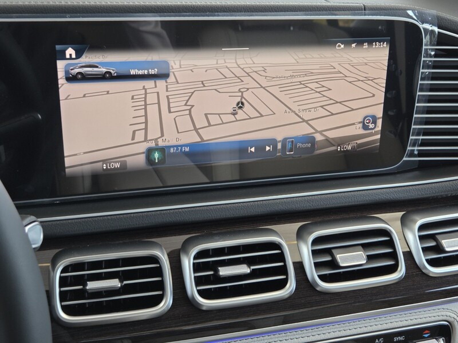 New 2026 Polar White Mercedes-Benz GLE 450 4MATIC® Coupe image 23