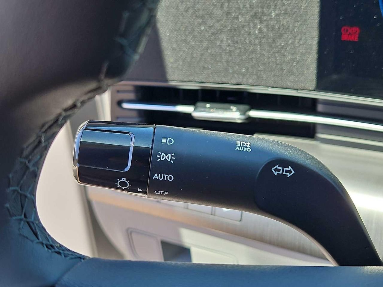 New 2026 Atlas White Hyundai SEL Sport AWD image 25