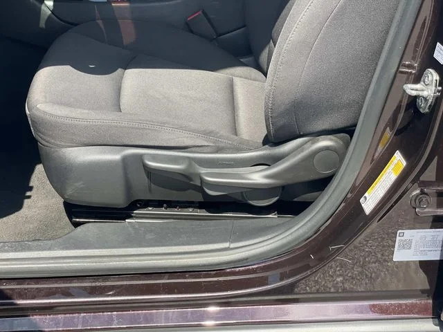 Used 2021 Red Chevrolet LS image 14