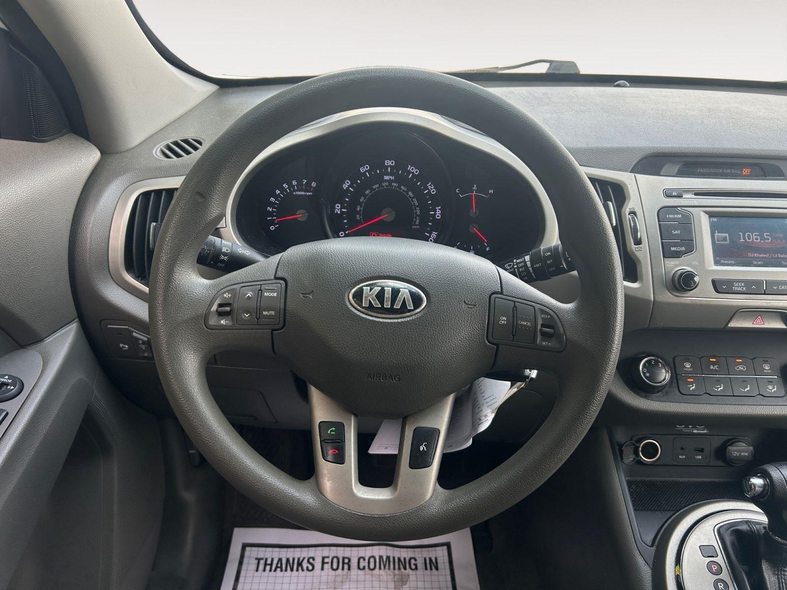 Used 2014 Clear White Kia LX image 12