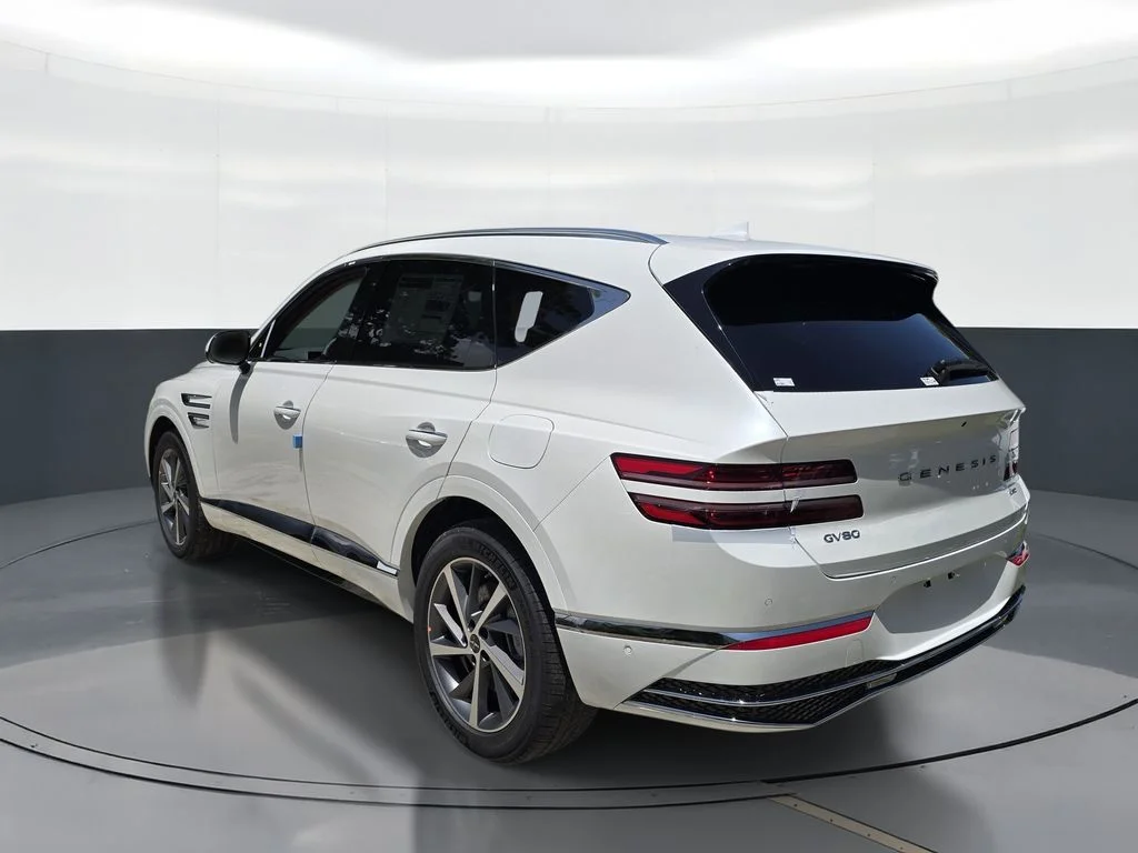 New 2027 White Genesis 2.5T Advanced image 4