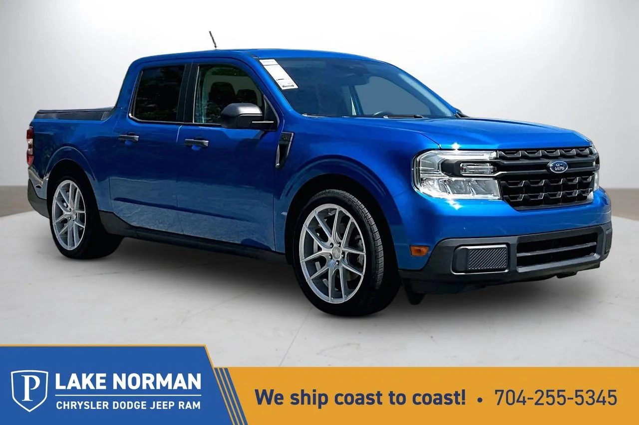 Used 2022 Blue Ford XL image 1