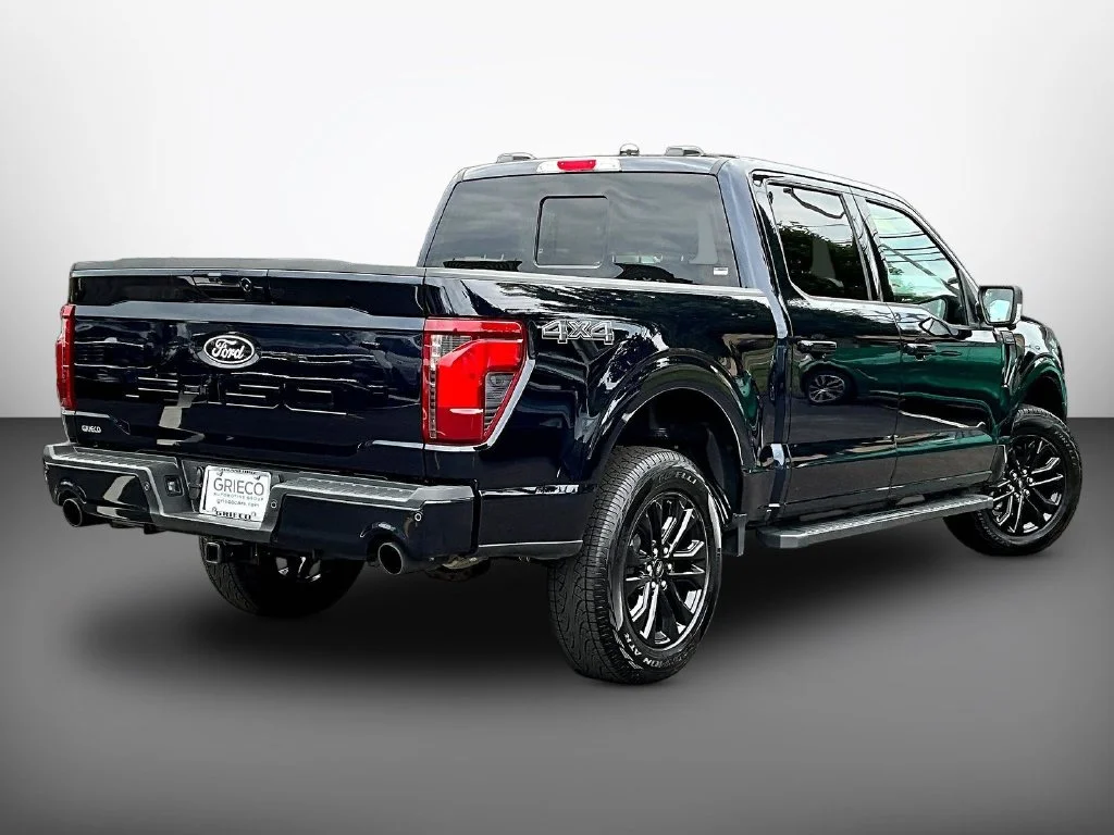Used 2026 Blue Ford XLT image 7
