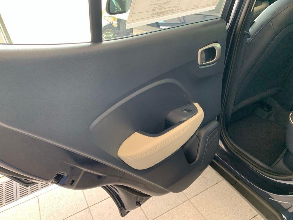 New 2026 White Hyundai SEL w/Two-Tone Roof image 11
