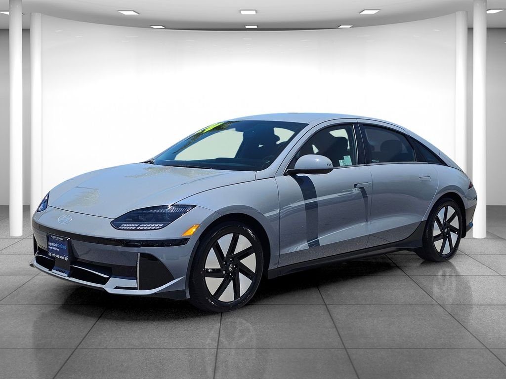 Certified Used 2024 Blue Hyundai SE image 3