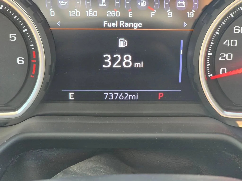 Used 2021 Black Chevrolet High Country image 32