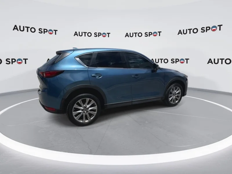 Used 2019 BLUE Mazda Grand Touring image 4