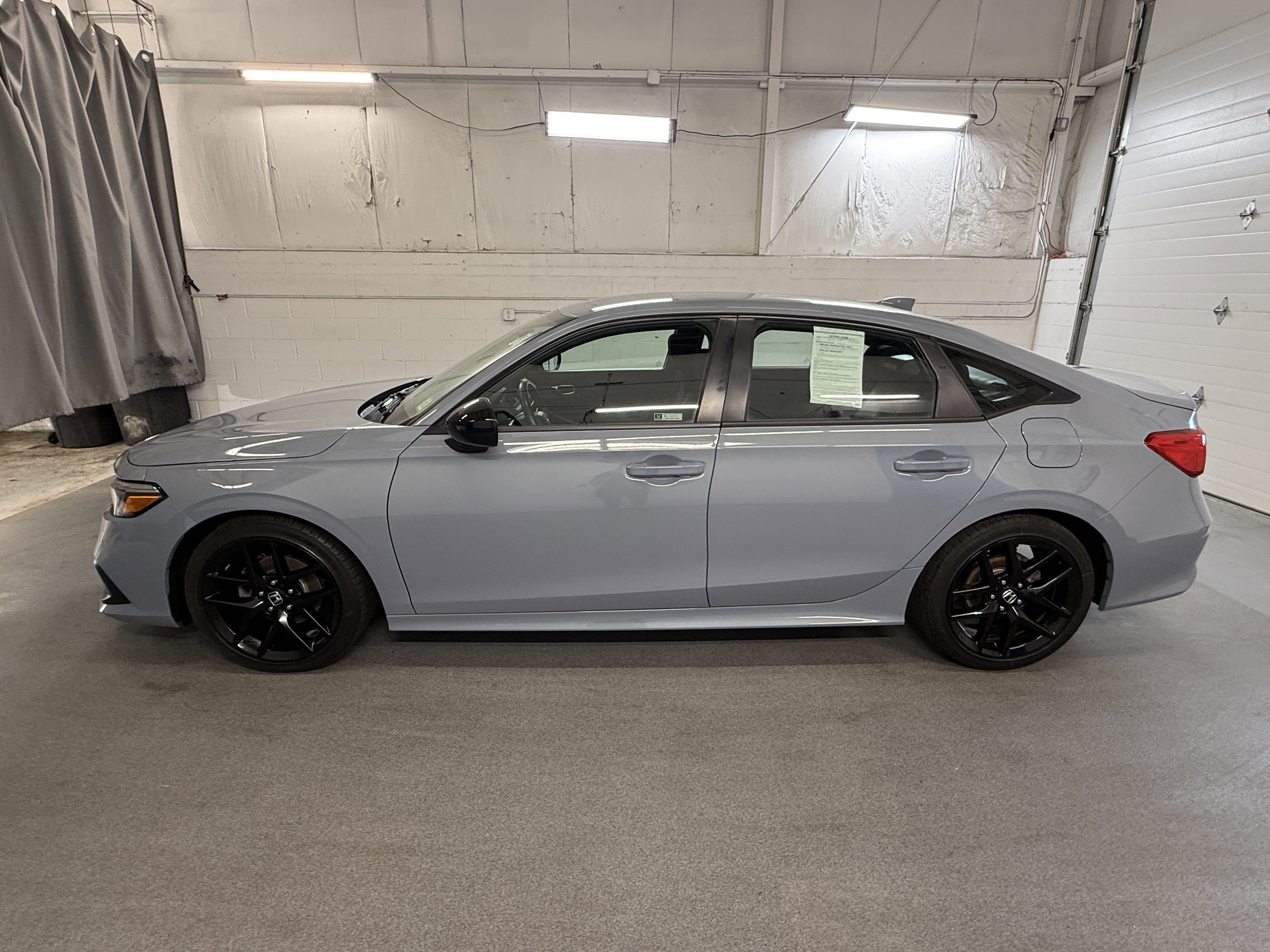 Used 2023 Sonic Gray Pearl Honda Sport image 5