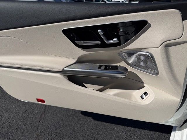 New 2026 Polar White Mercedes-Benz CLE 300 image 20