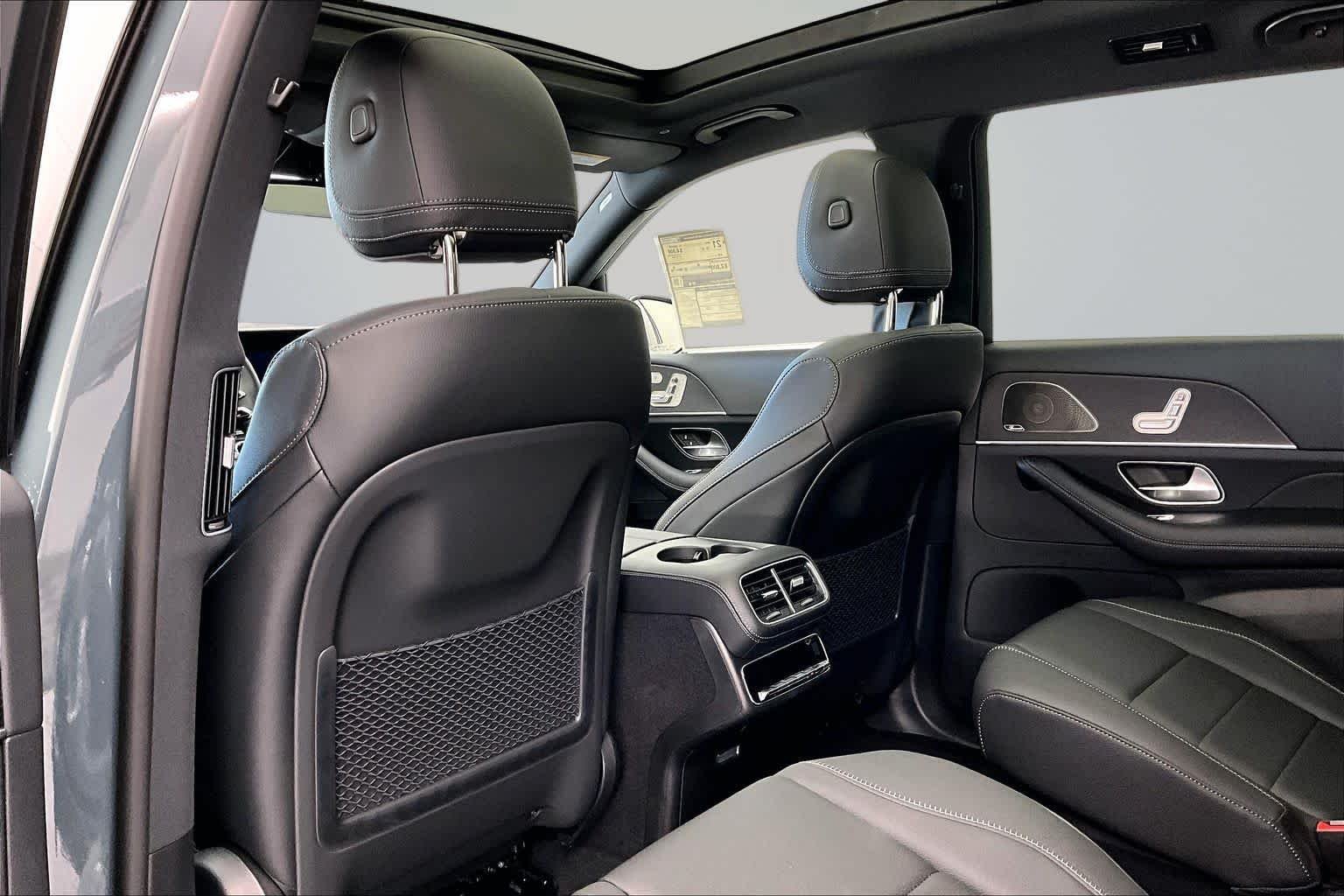 New 2027 Dark Petrol Mercedes-Benz GLS 450 image 12
