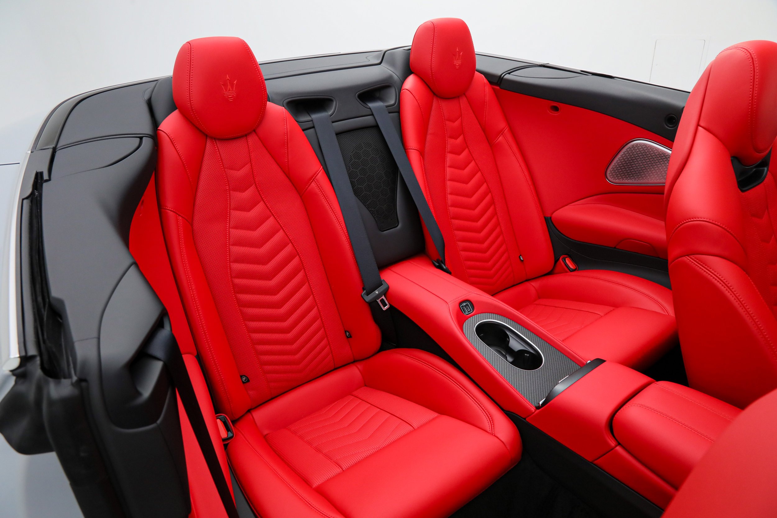 Used 2026 White Maserati  image 15
