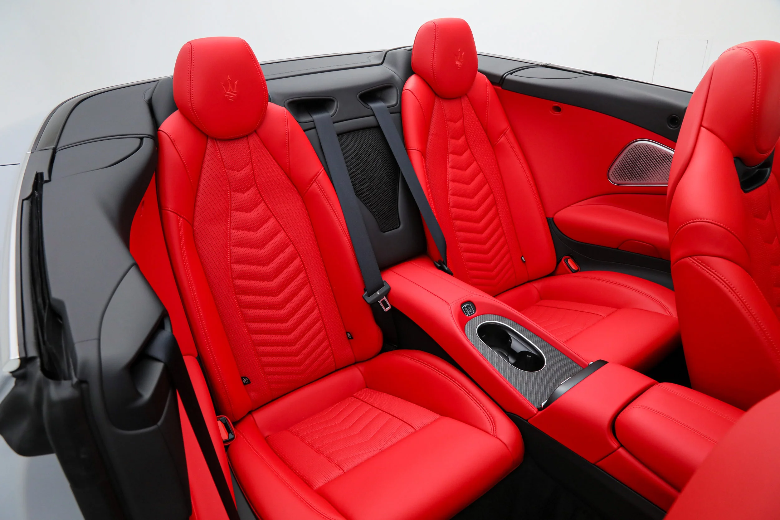Certified Used 2026 White Maserati  image 15
