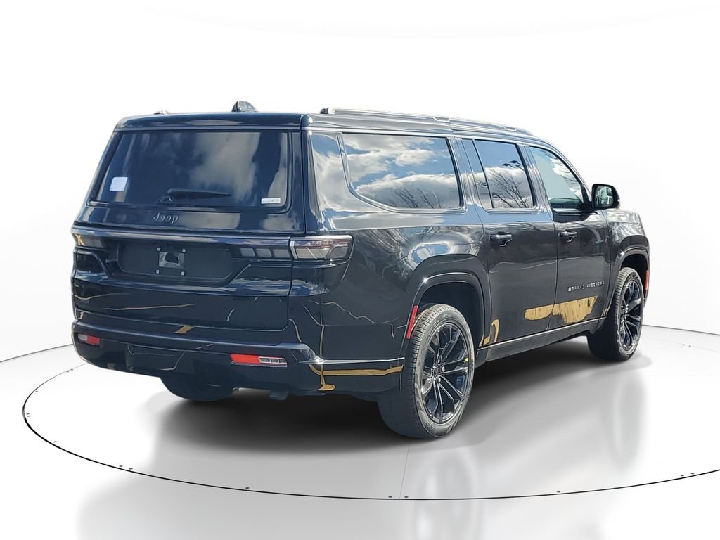 New 2026 High Gloss Black Jeep Summit Obsidian image 4