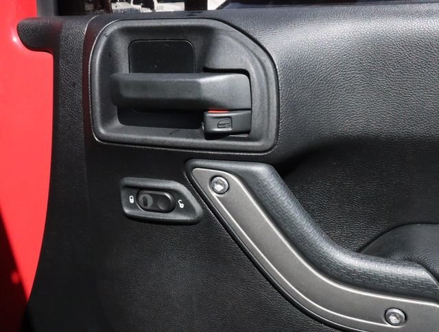 2015 Jeep Wrangler Unlimited Sport - Photo 24