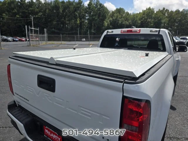 Used 2022 White Chevrolet LT image 17