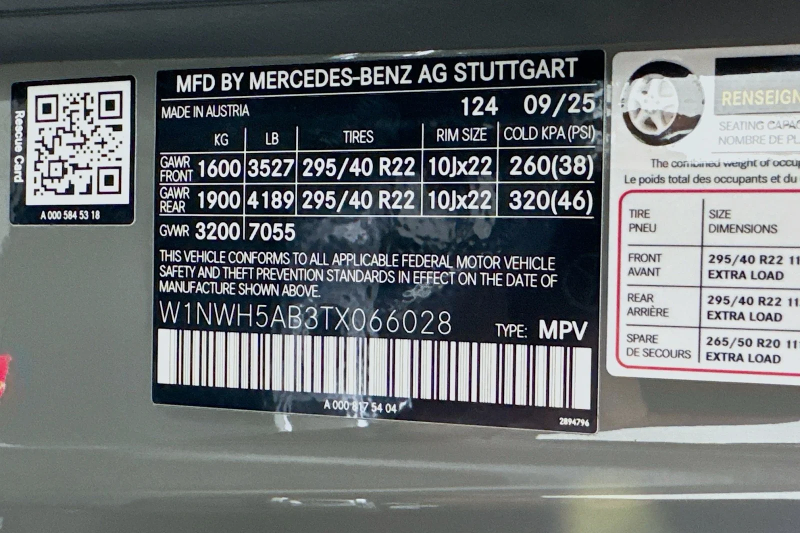Certified Used 2026 MANUFAKTUR Arabian Grey Mercedes-Benz AMG® G 63 image 25