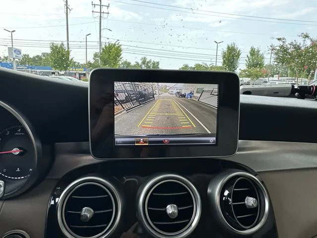 Used 2019 Blue Mercedes-Benz GLC 300 image 17