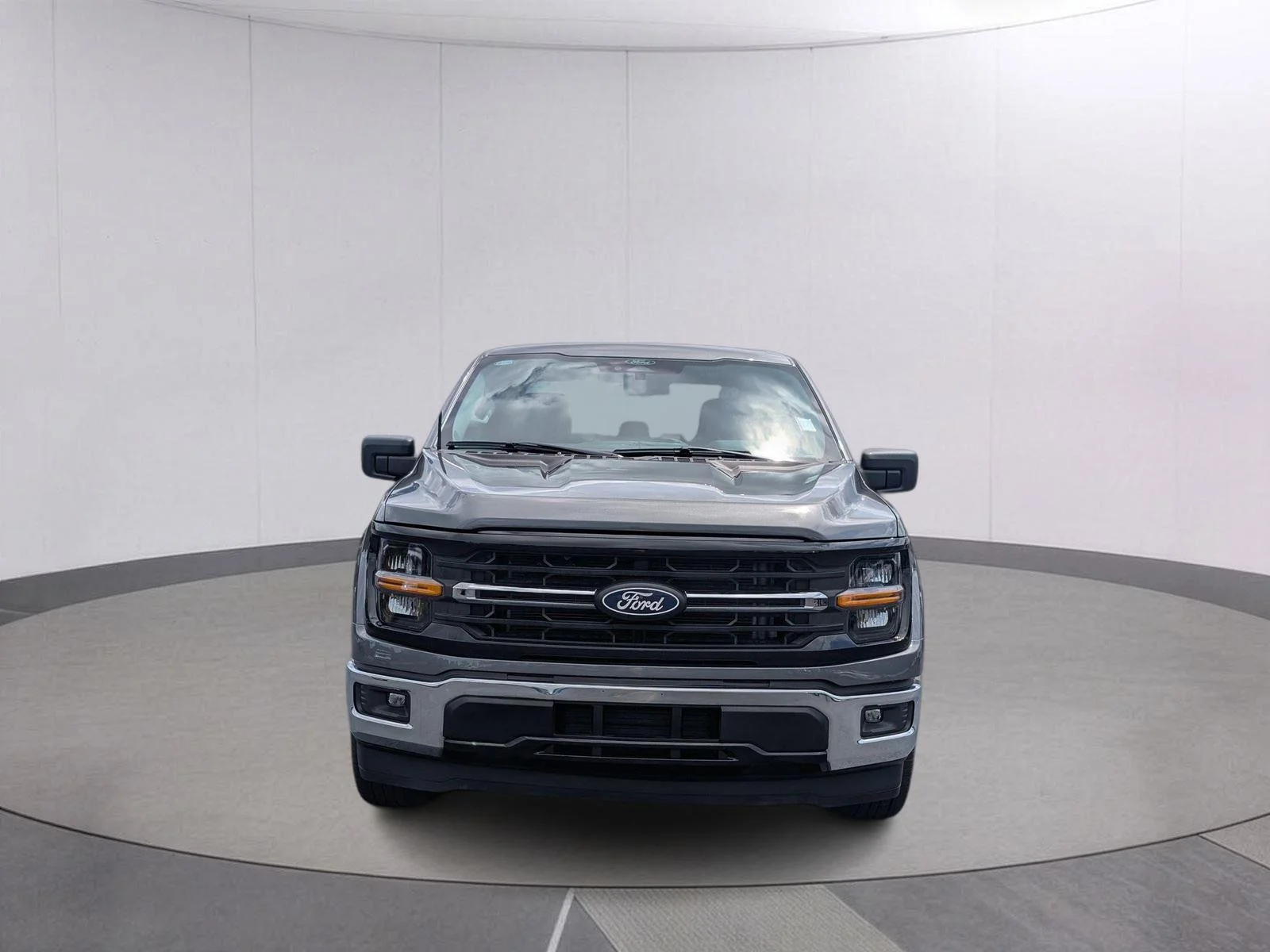 Used 2025 Carbonized Gray Ford XLT image 10