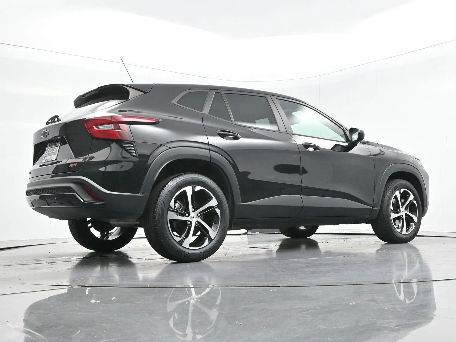 Used 2024 Mosaic Black Metallic Chevrolet 1RS image 47