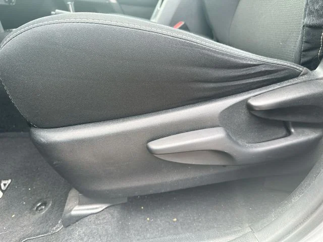 Used 2018 Silver Toyota XLE image 37
